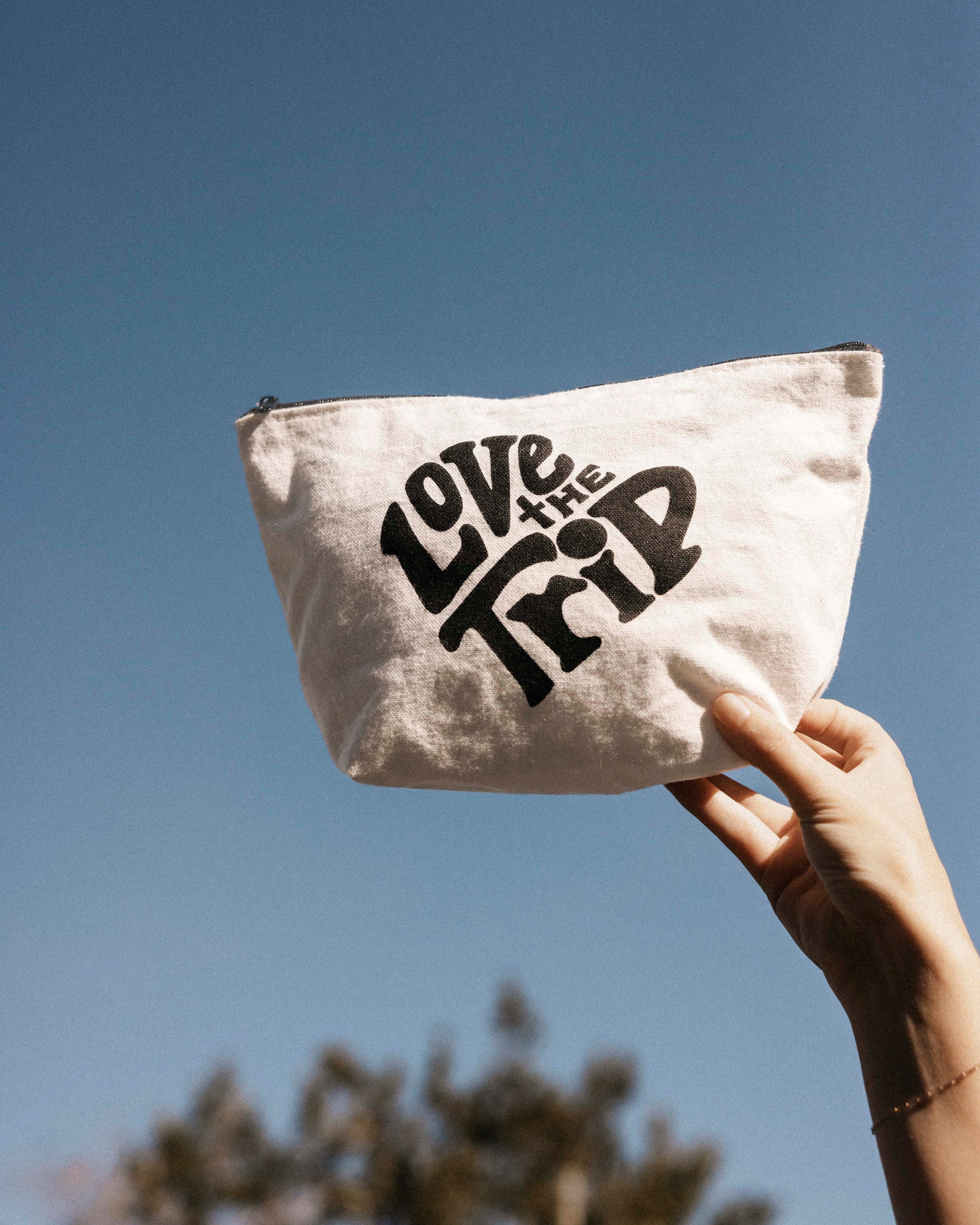 LOVE THE TRIP GIFT BAG – Mountain Ocean